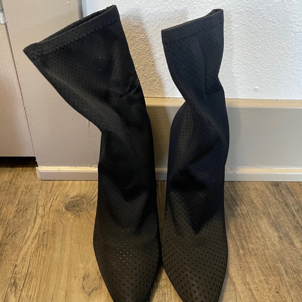 Shoedazzle: Black Sock Bootie.